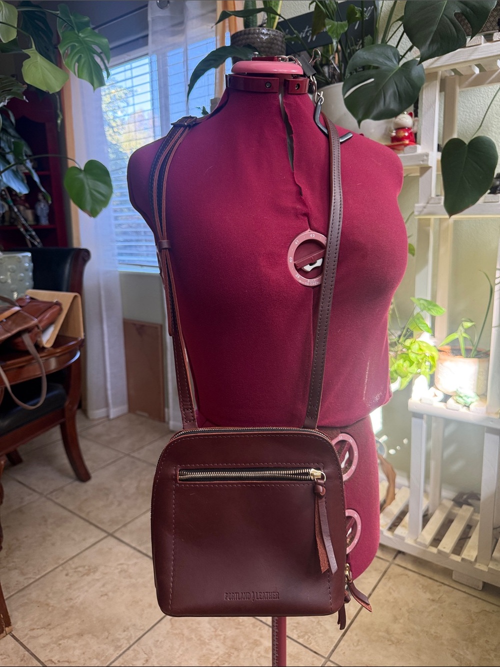Portland Leather Goods โAlmost Perfect' The Luna Bag Crossbody - like new